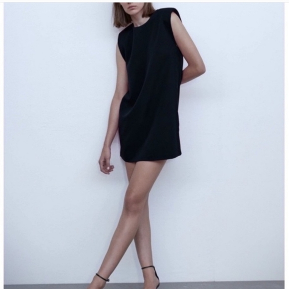 ZARA Shoulder Pad Mini Dress In Black. Size Medium NWT - Picture 4 of 14